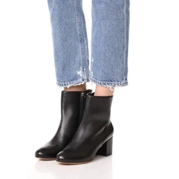 SCHUTZ Lupe Ankle Boot Black Leather Block Heel Bootie - Picture 1 of 11